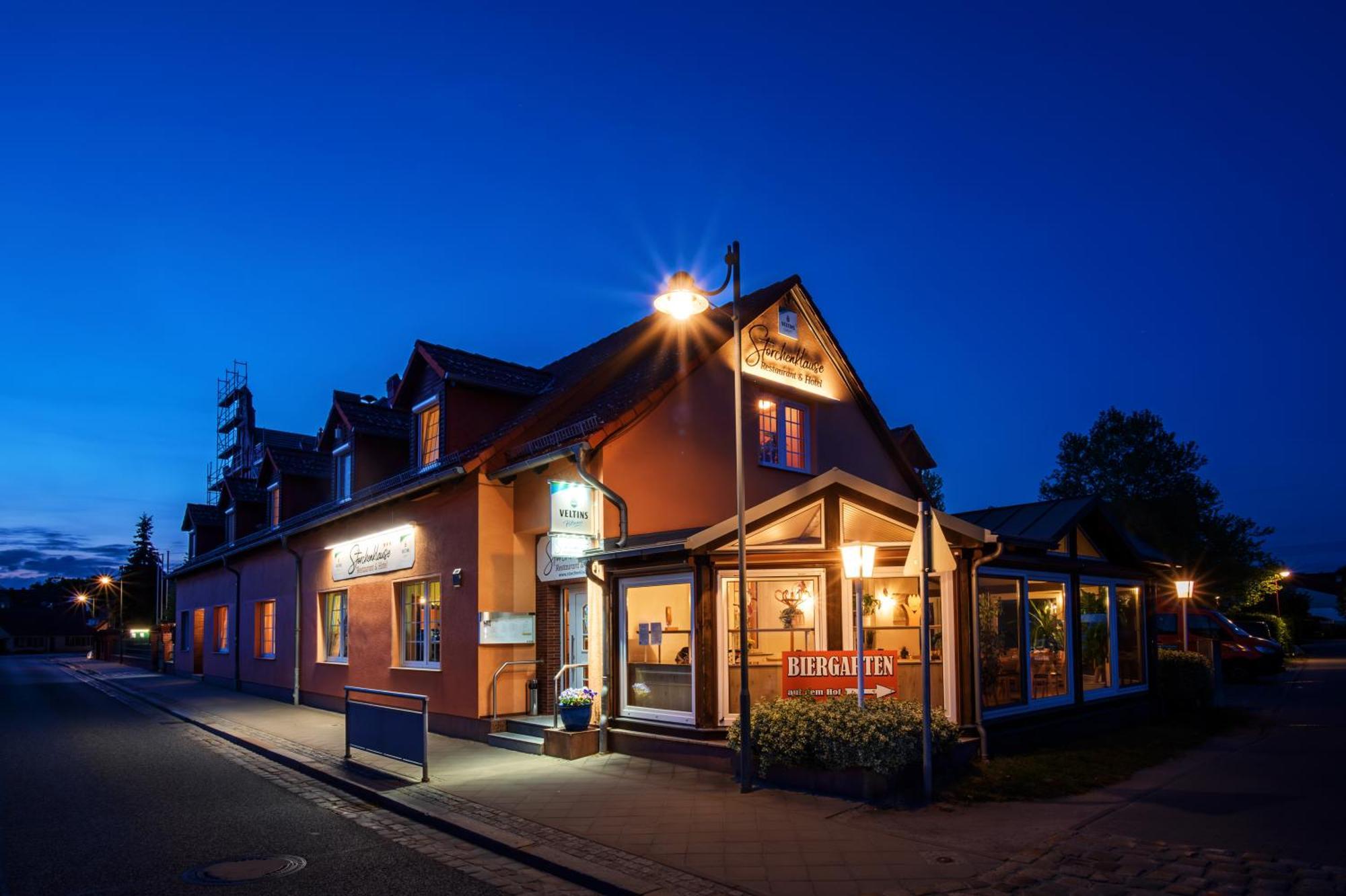 Restaurant & Hotel Storchenklause Storkow  Exteriör bild